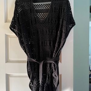 Cover up , laced, black